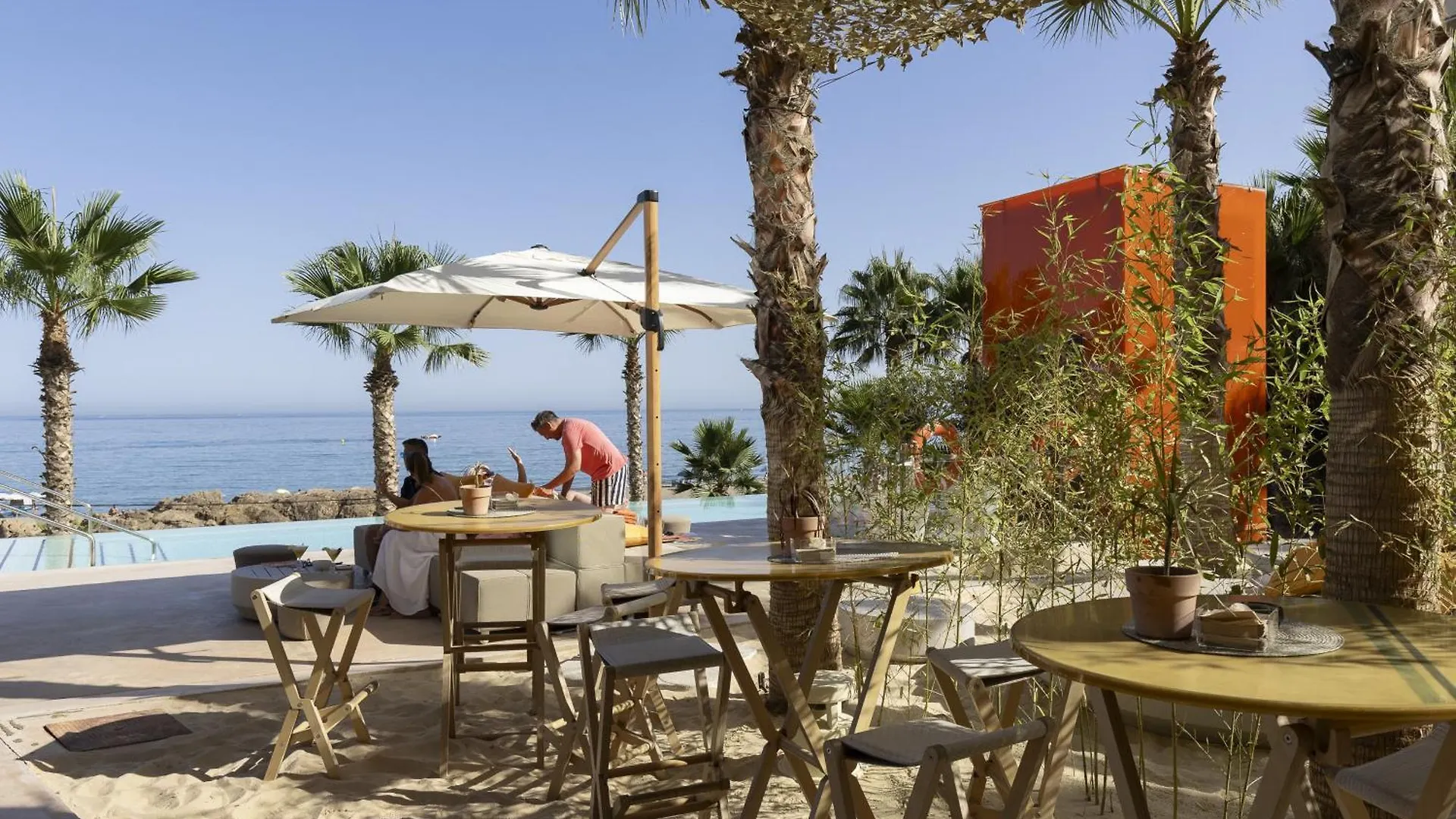 Exclusive 3-Bedroom Apartment In Higueron Fuengirola 0*,