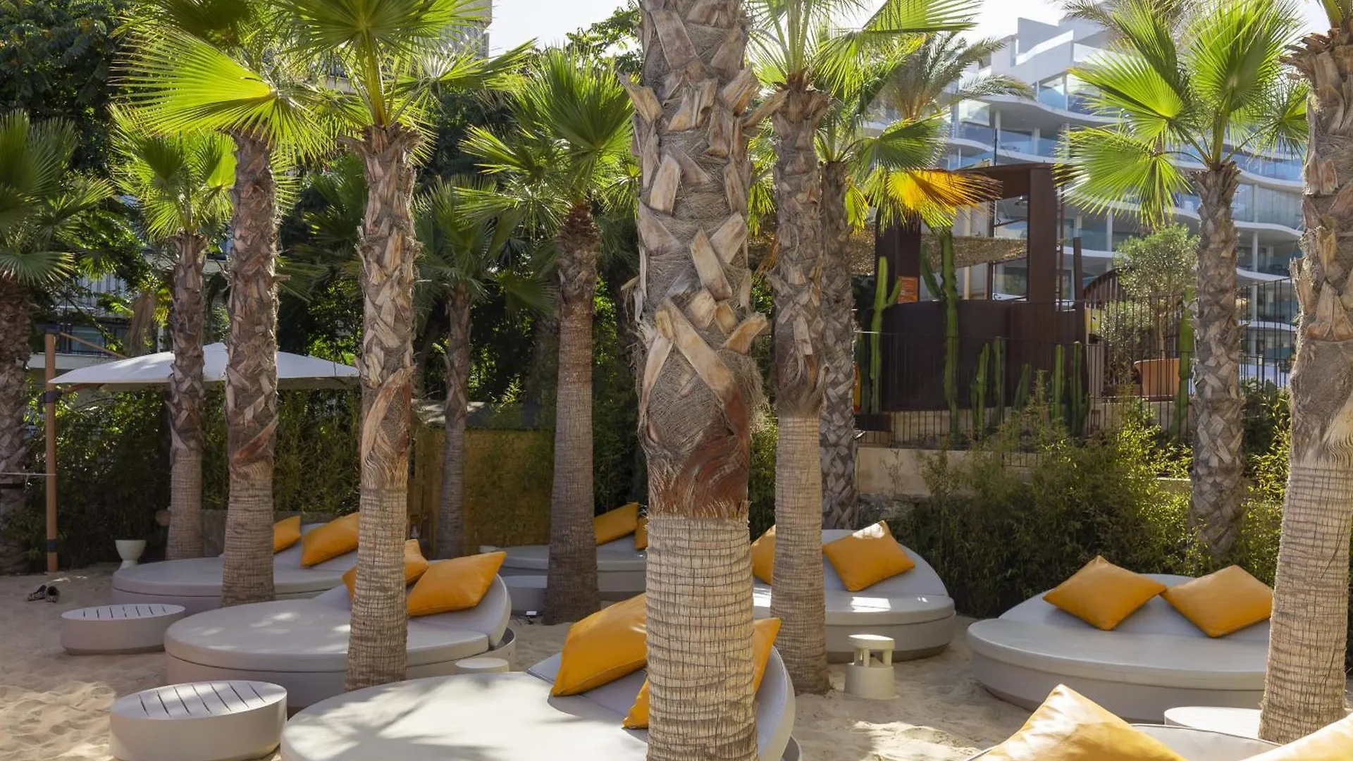 Exclusive 3-Bedroom Apartment In Higueron Fuengirola Spain
